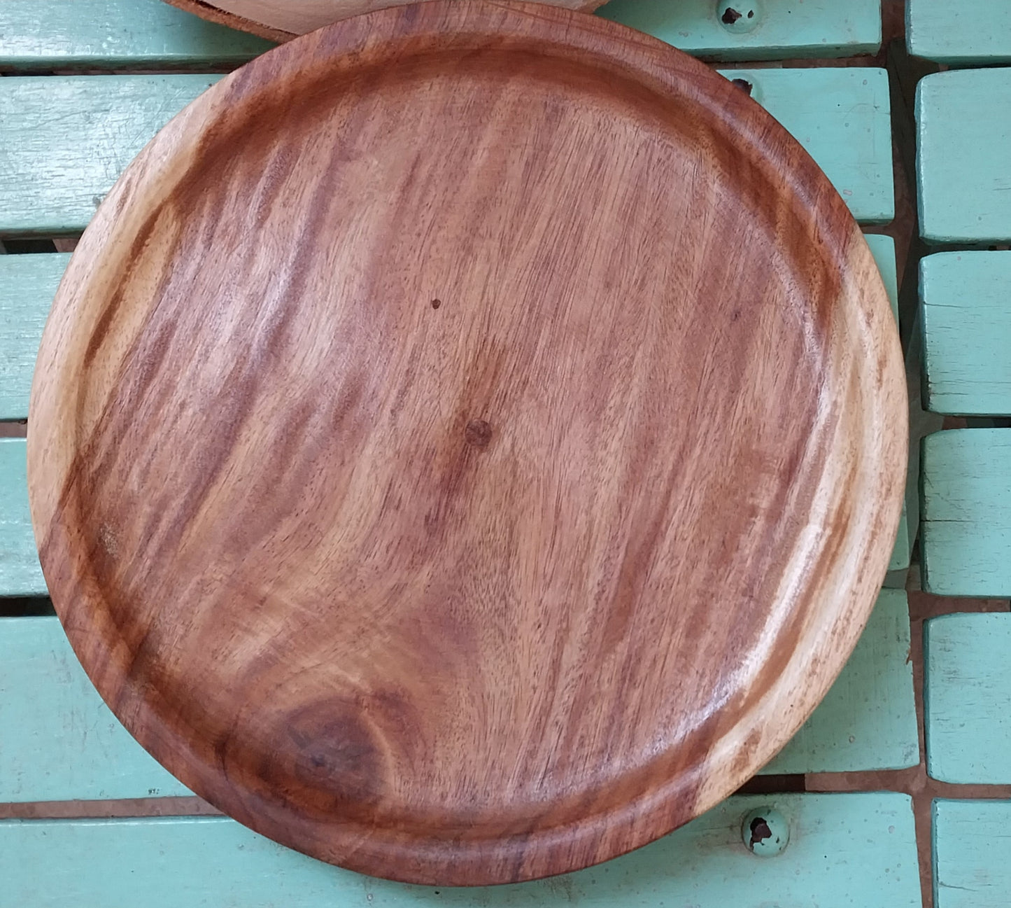 طبق مسطح مقاس 30 سم صناعة يدوية من الخشب الصحي طبيعي