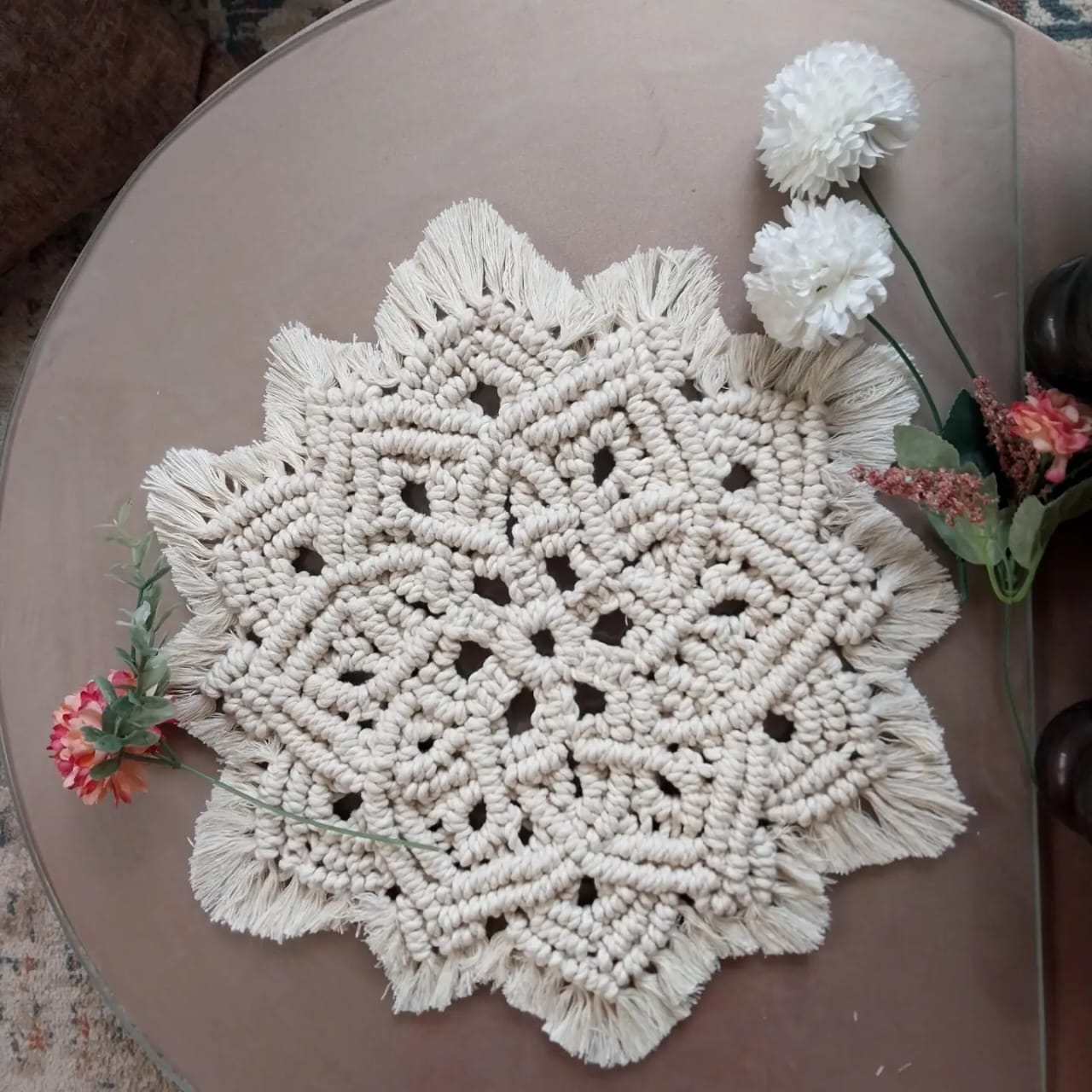 White Macrame Tablet Mat