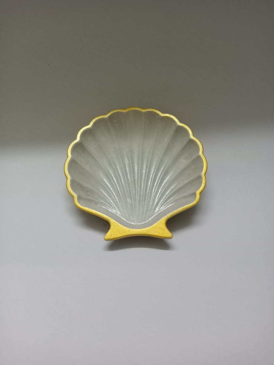 Shell Shape Jewelry Holder