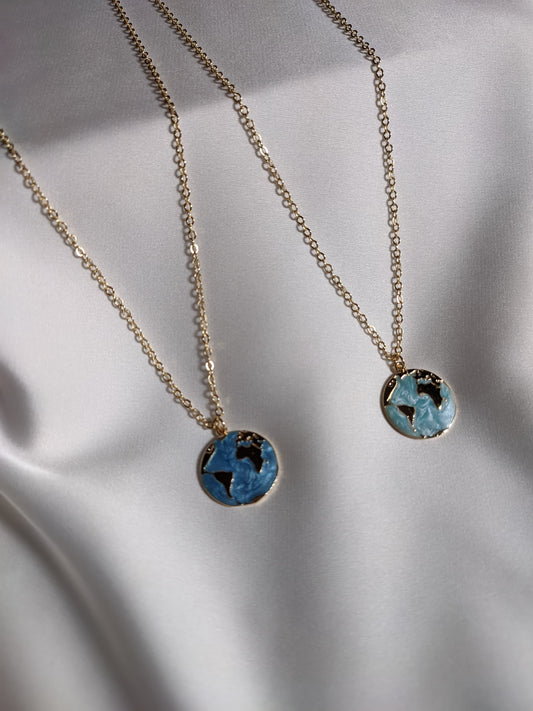 The Globe Necklace